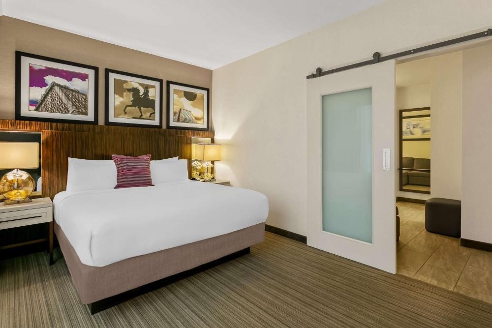 Sonesta Hotel Baltimore Inner Harbor Image 20